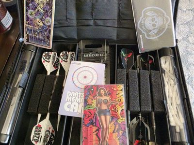 Phoenix Darts Darts Maple Pentathlon Unicorn Dart Set with Case and Accessories
