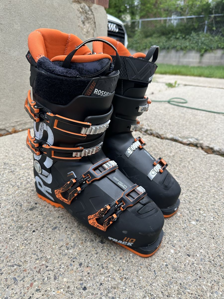 Rossignol Track 110 Ski Boots - Men's size 26.5 Black/Orange, Sensor Matrix, Lightly Used