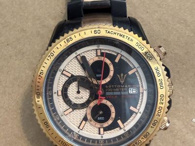Sottomarino Vela Rossa SM5005-F Men's Chronograph 100M Water Resistant Quartz Watch