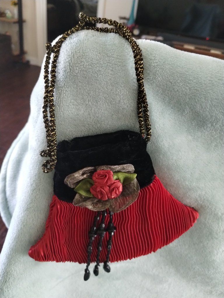 Handmade Vintage Style Red & Black Beaded Mini Purse with Rose Embellishment - 5" x 5"
