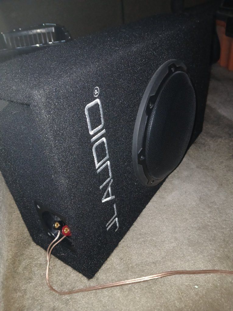 JL Audio MicroSUB CP108LG-W3v3 8" Low-Profile Subwoofer & CT Sounds CT-400.1D Amplifier