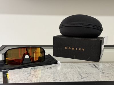 New Oakley Sutro S Polished Black Prizm Ruby Lens $150