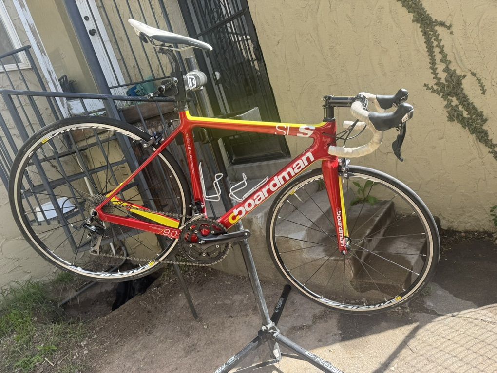 Boardman SLS9.0 Carbon Road 54