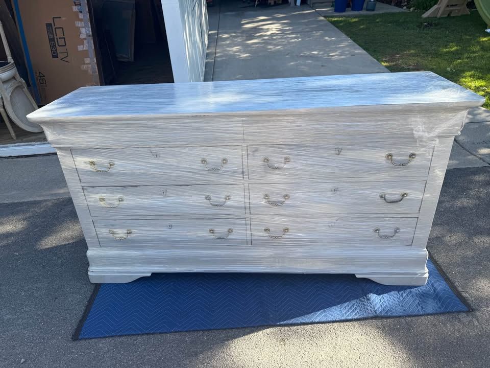 Custom dresser and 2 nightstands