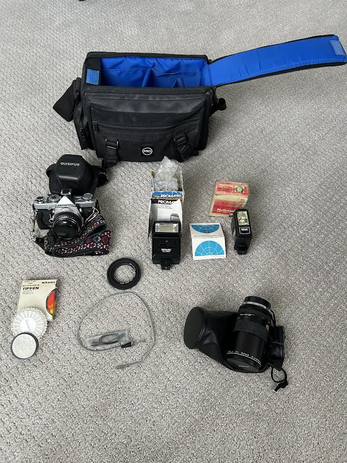 Olympus OM1 Camera Package