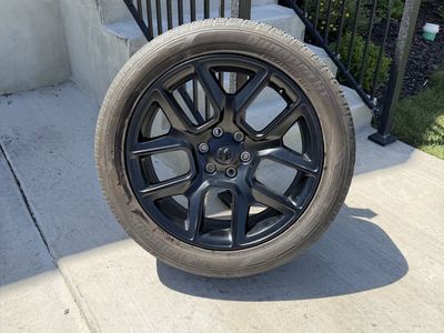 Dodge Ram 1500 Rims and Tires 285/45R22 Hankook Dynapro HT