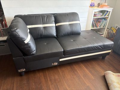 Brand new Black Faux Leather Lounge Sofa