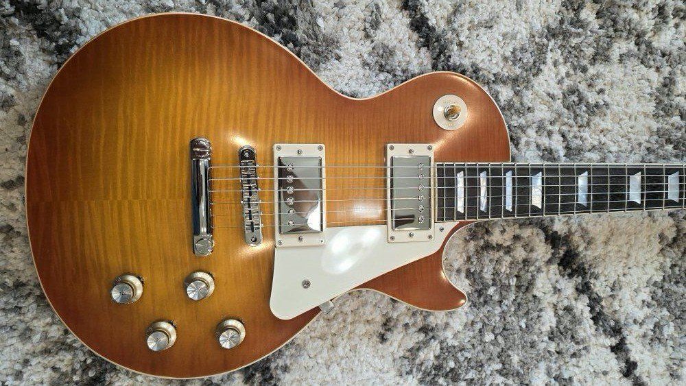 PLEK'D Epi 60' LP Standard Custombucker