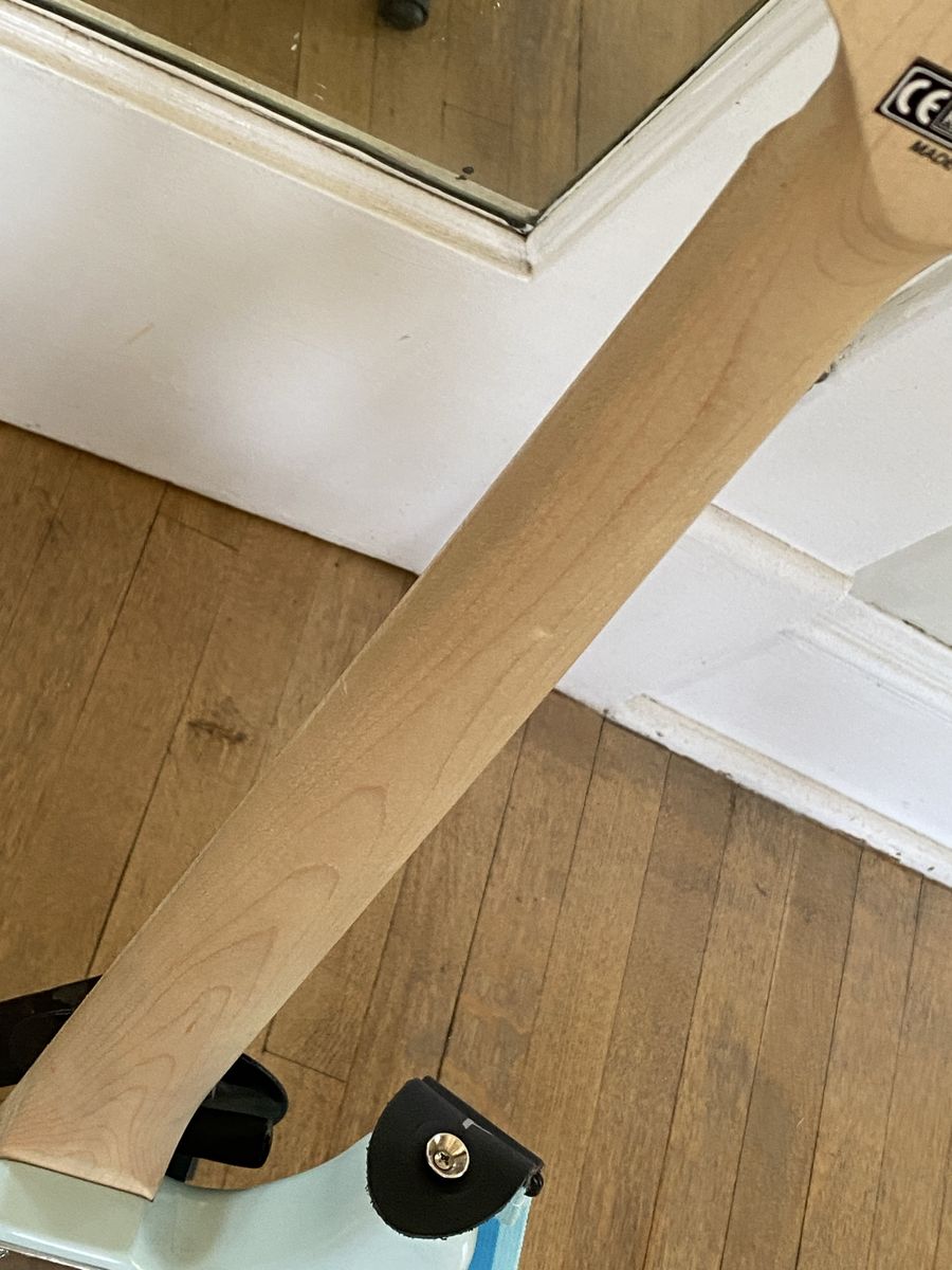 Main image 7