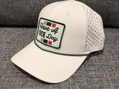 Breezy Golf Have a Nice Day 7-Eleven 7Collection Ltd Edition Hat - Mint Condition