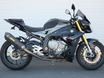 2016 BMW S1000R - WARRANTY INCLUDED