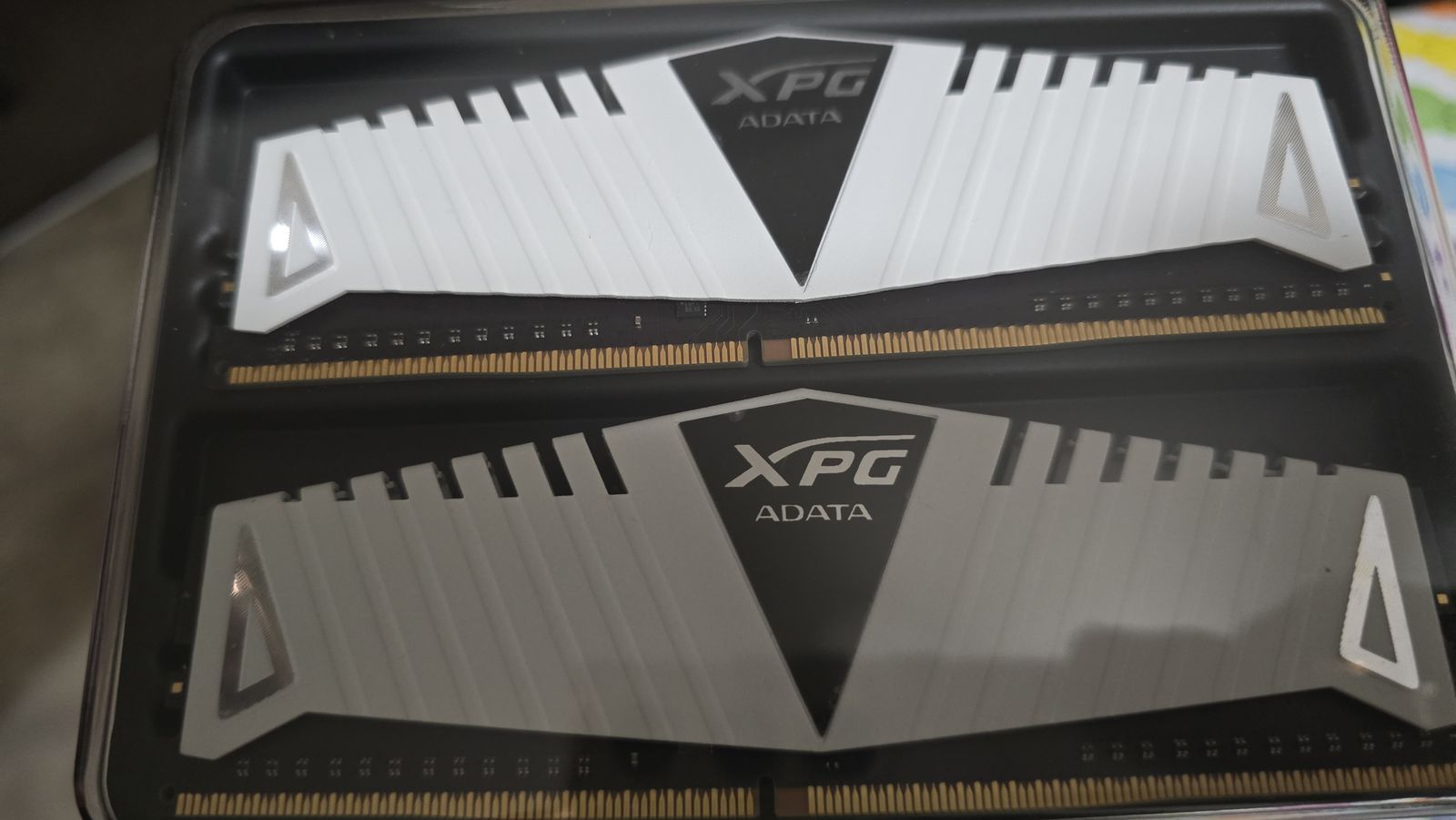 2 sticks 8GB DDR4 RAM