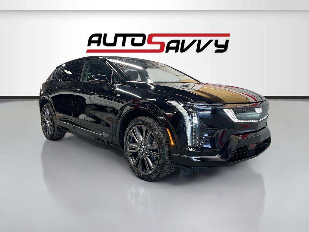 2025 Cadillac OPTIQ Sport 2