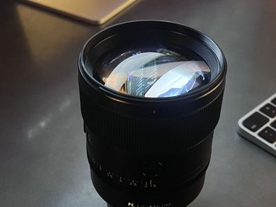 Sony FE 135mm 1.8 G Master E-Mount Lens - Excellent Condition