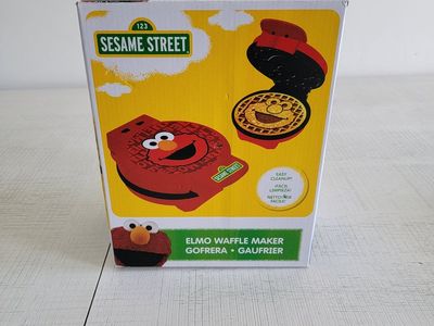 Seasme street waffle pan