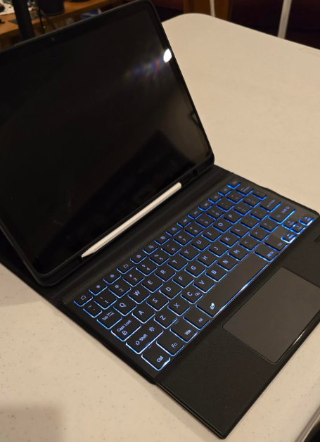 New in box Bluetooth Keyboard Case