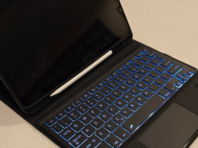 New in box Bluetooth Keyboard Case