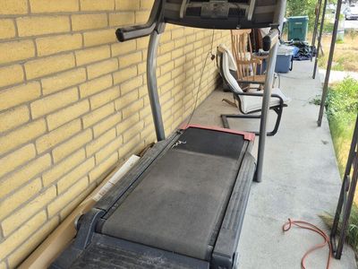 Free - Freemotion 12.9 Incline Trainer Treadmill - Commercial Grade Fitness Machine