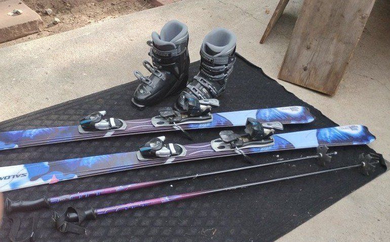 Women’s Complete Ski Setup - Salomon Skis 159, Tecnica Boots 5.5 & Scott Poles
