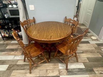 Rustic Oak Round Dining Table with 4 Chairs - Compact Kitchen/Dining Set