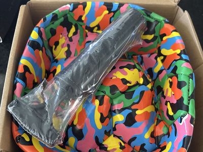 Libima Colorful Camouflage Inflatable Booster Seat with Pump, Travel Cushion