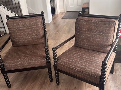 Two accent chairs like new