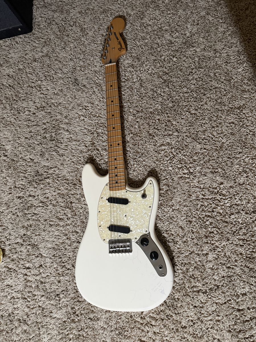 Fender Mustang guitar