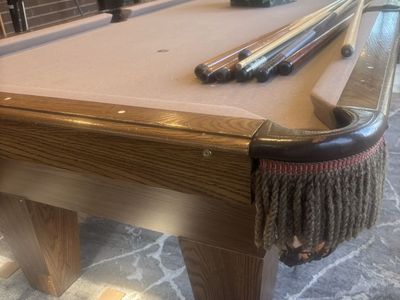 Pool table