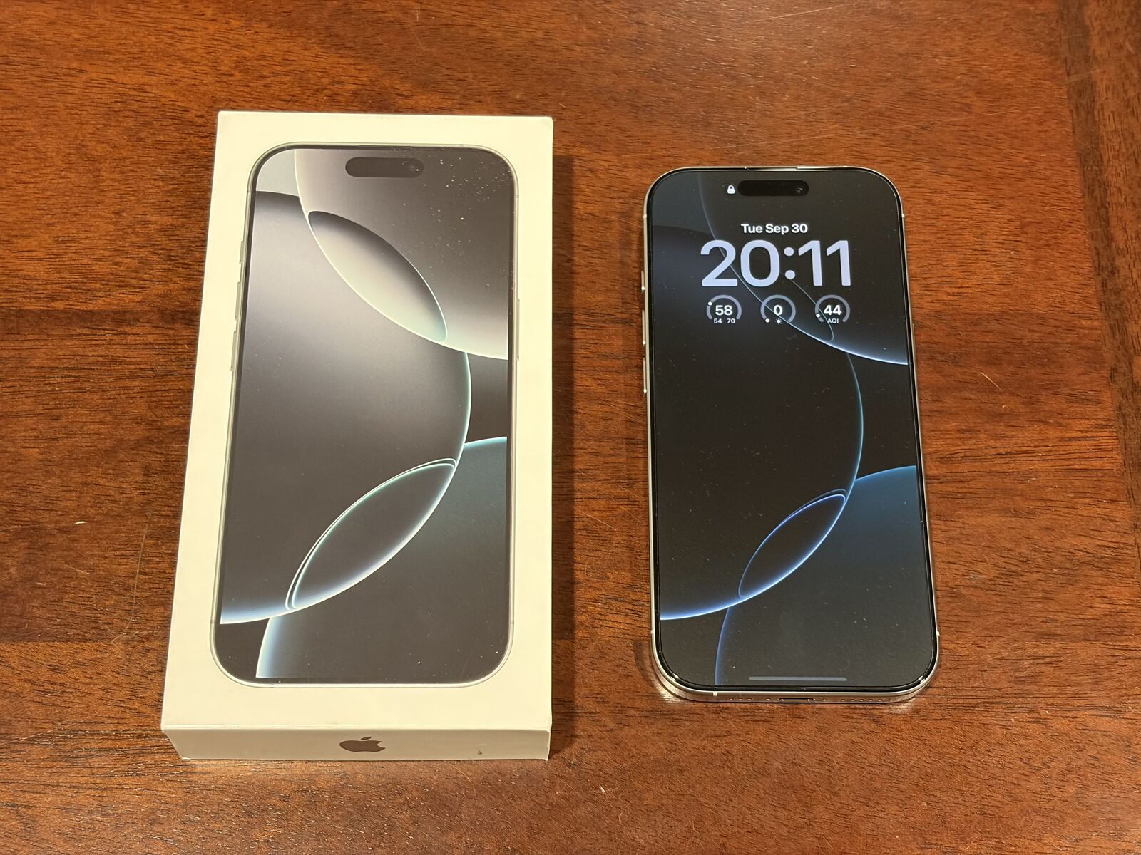 iPhone 16 Pro | 512 GB | Excellent Condition