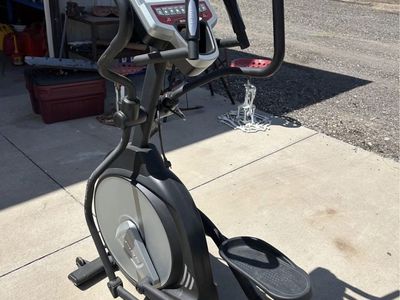 Sole E20 Elliptical Trainer