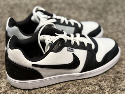 Men’s Size 11 Nike Ebernon Low Premiums