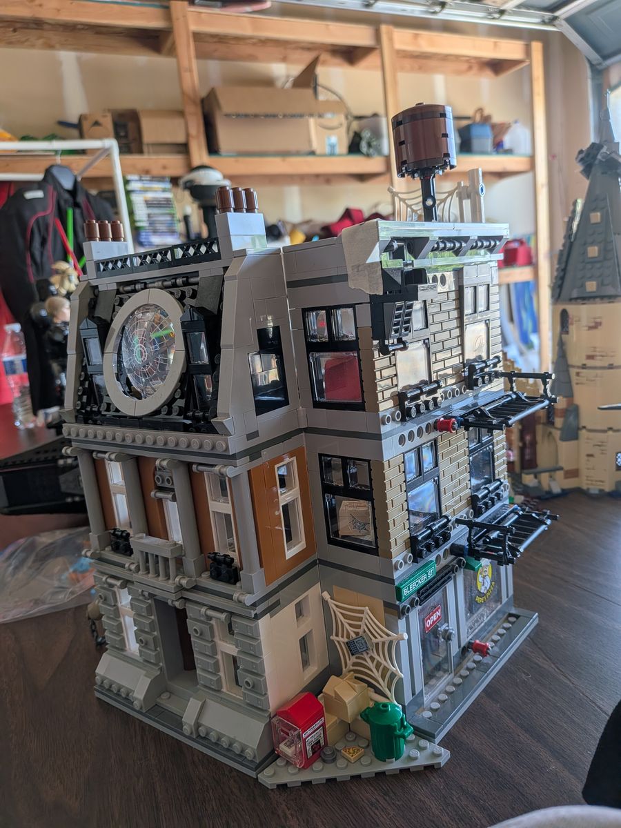 Sanctom Sanctorum Showdown Lego set