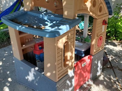 little tykes playhouse