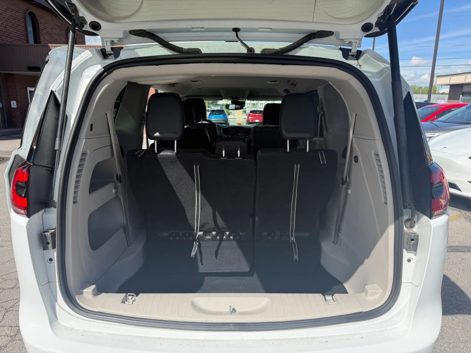 Main image 33