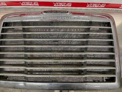 Used 2005-2012 Freightliner Century Class OEM Grille
