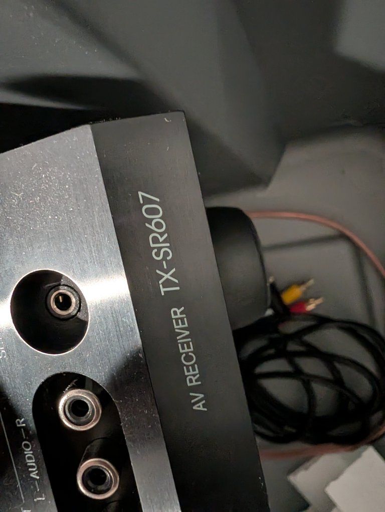 onkyo TX-SR607 audio receiver