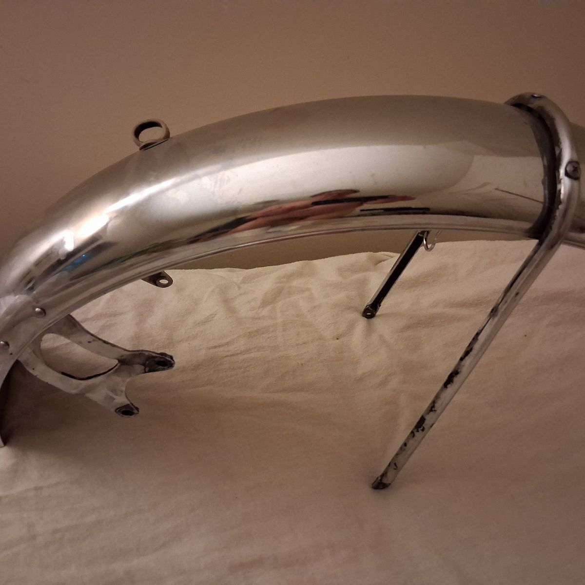 1975 Suzuki GT 250 Front Fender