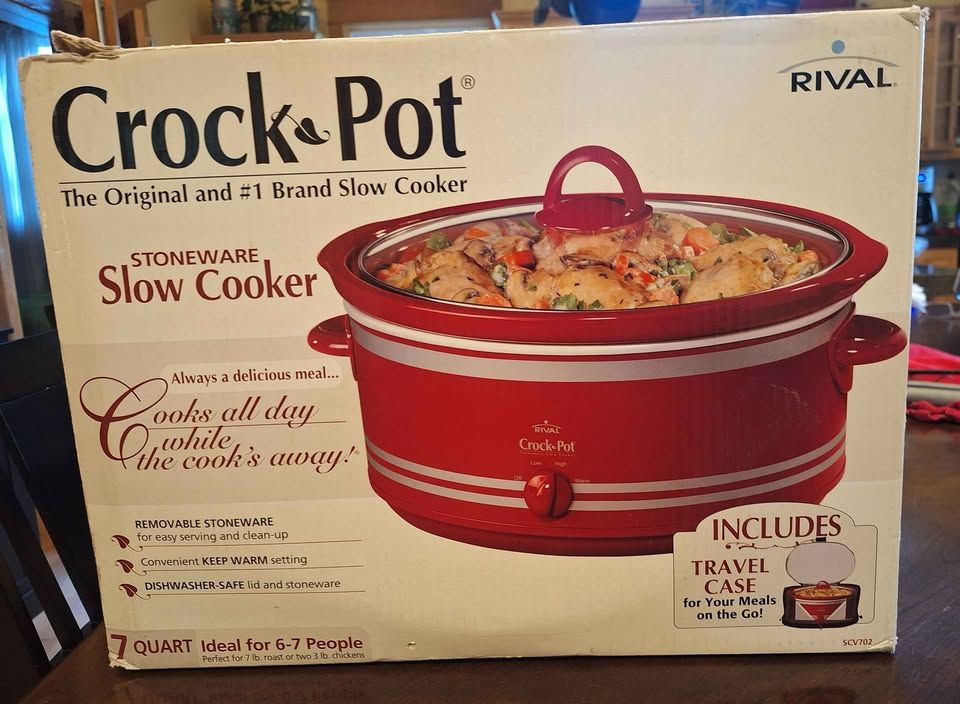 Red Rival Crockpot 7 qt