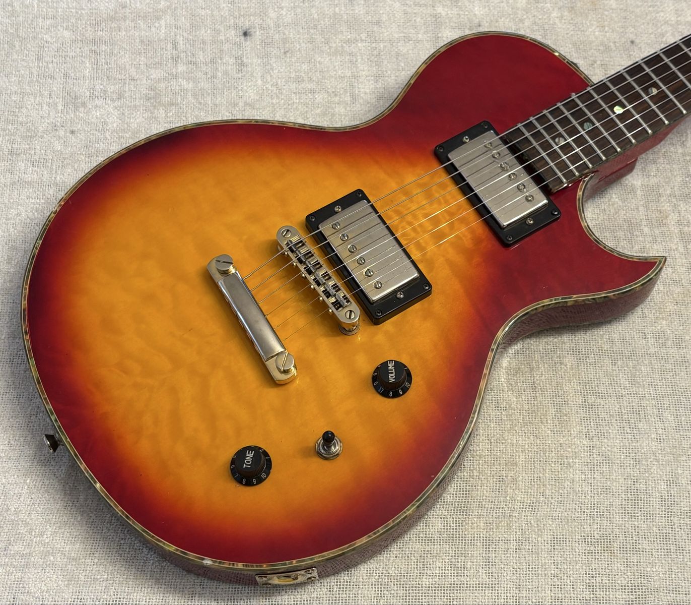 Vintage Guitar