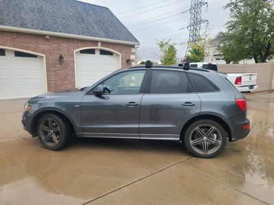 2012 Audi Q5 3.2 quattro Premium Plus