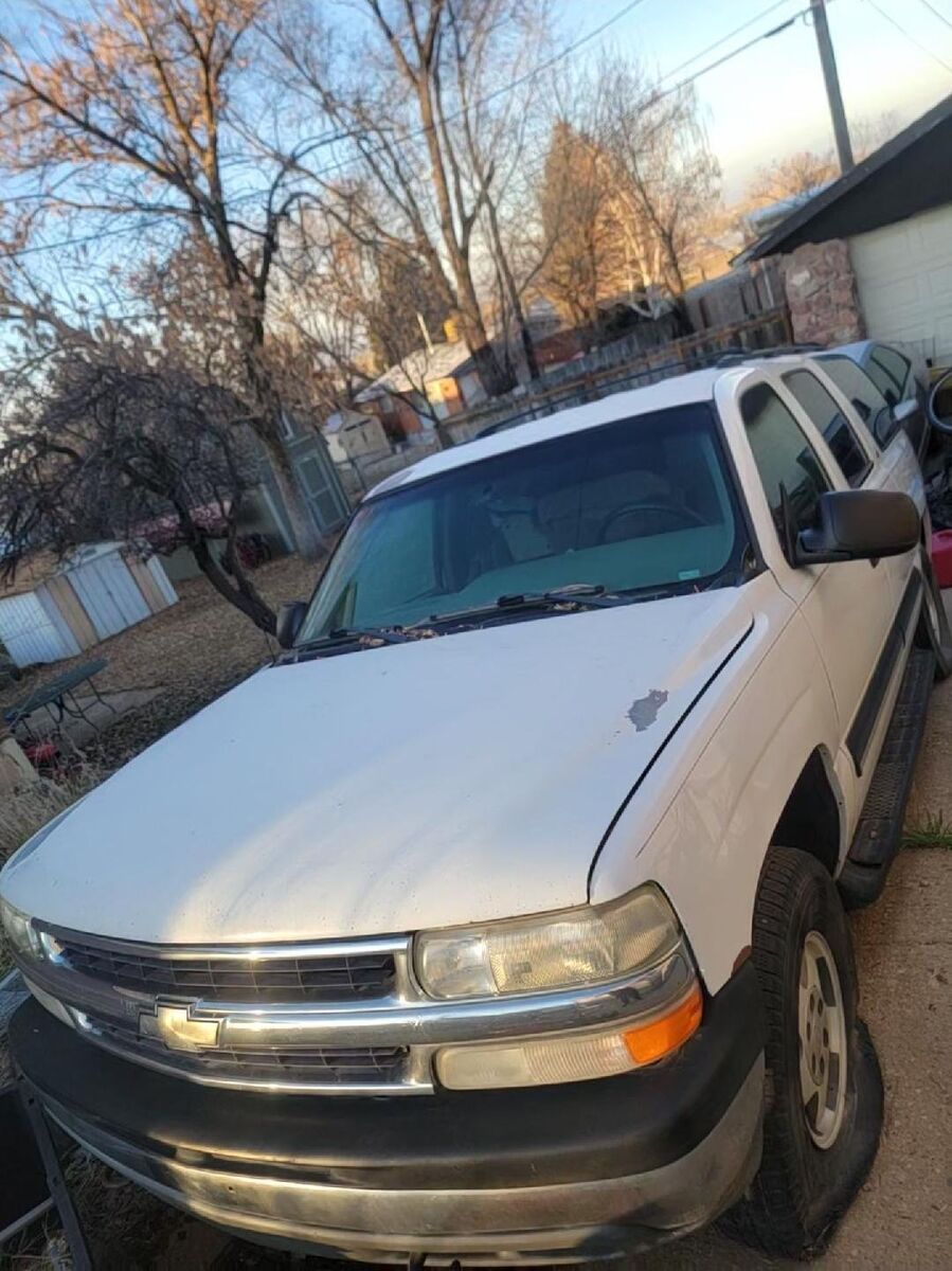 2001 Chevrolet Suburban