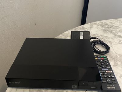 Sony BDP-s1700 4K Streaming Blu-ray DVD Disc Player