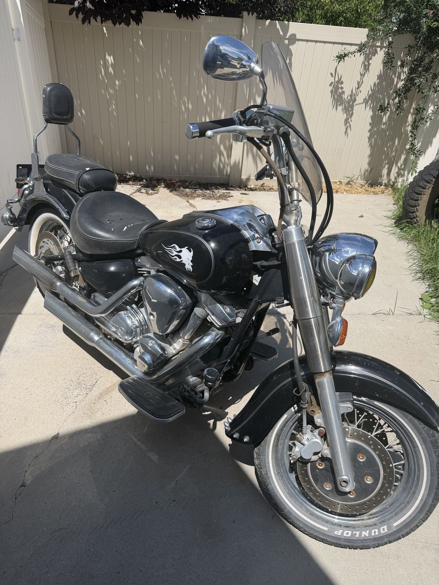 2000 Yamaha Roadstar 1600cc