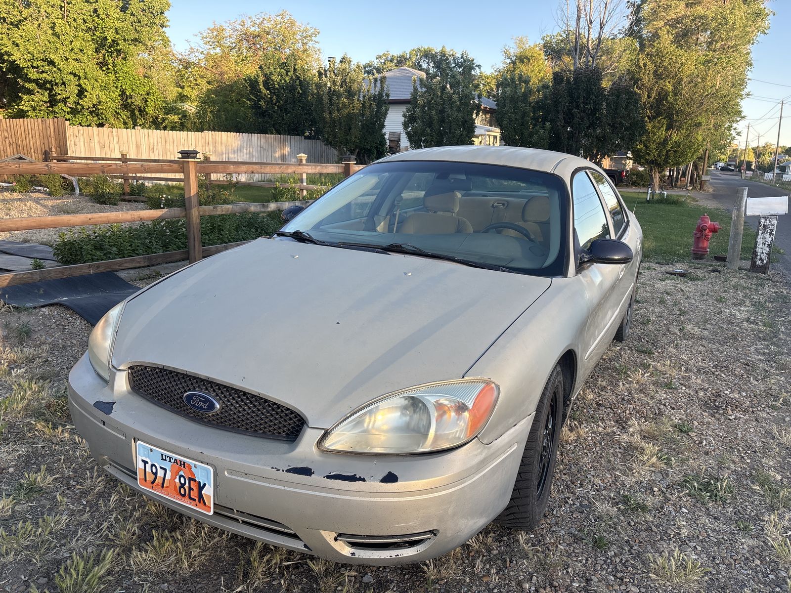 2006 Ford Taurus SE