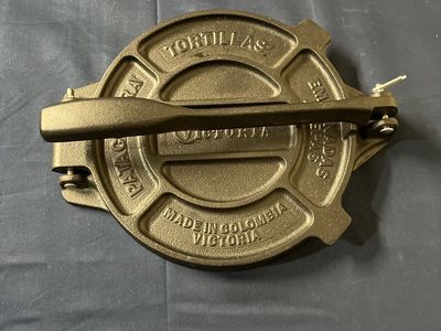 8” Tortilla press