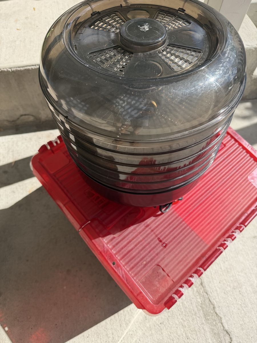 Unbranded 5-Tray Electric Food Dehydrator for Fruits, Vegetables & Jerky - Used