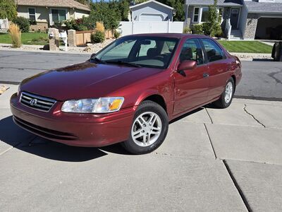 2001 TOYOTA CAMRY LE