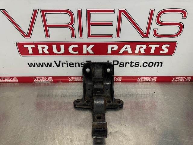 Freightliner Cascadia Bracket