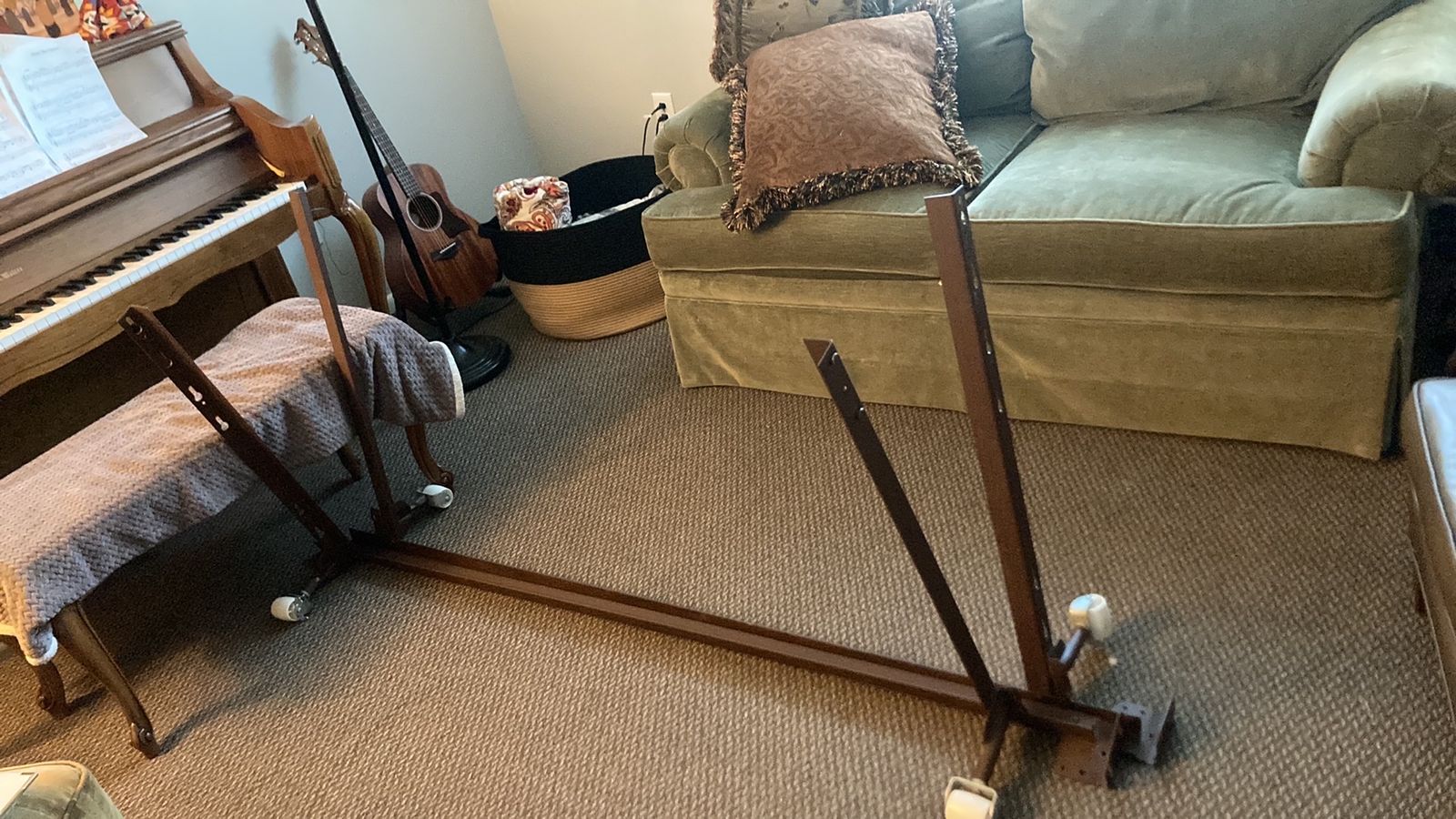 Expandable Metal Bed Frame-Twin, Full, Queen With Locking Wheels