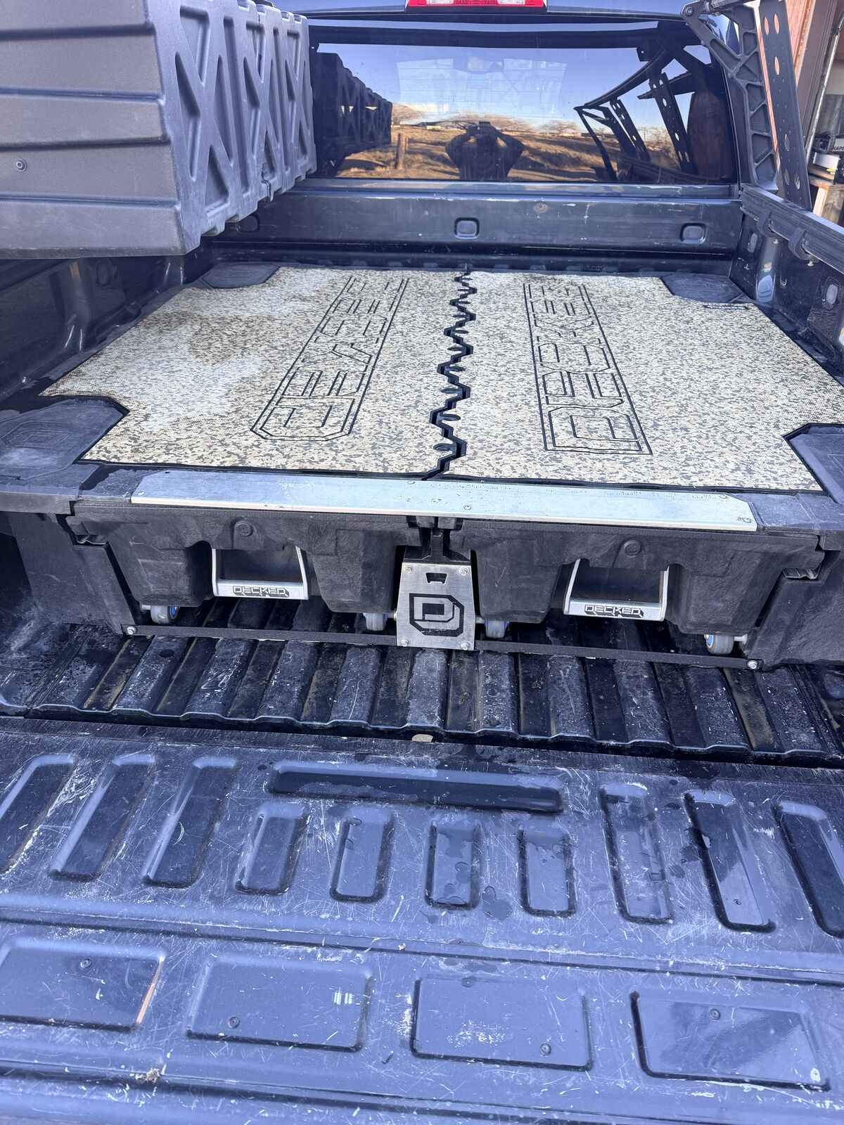 Decked system for Chevy Silverado